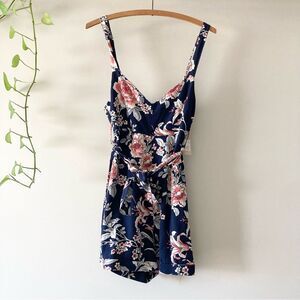 NWT Flynn Skye floral Romy Romper S
